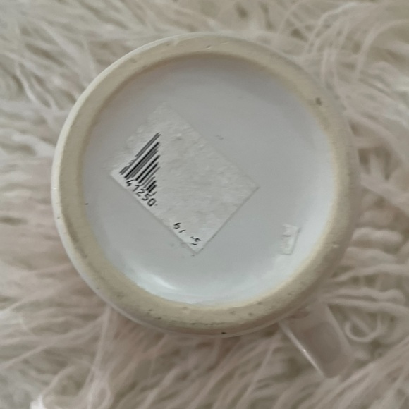 Vintage Valentine’s Day Coffee Mug - Picture 4 of 4